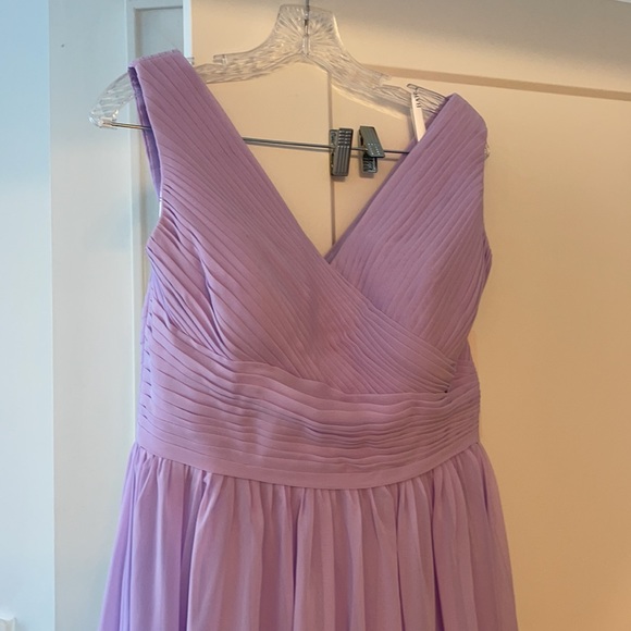 Lilac long bridesmaid dress - Picture 3 of 7